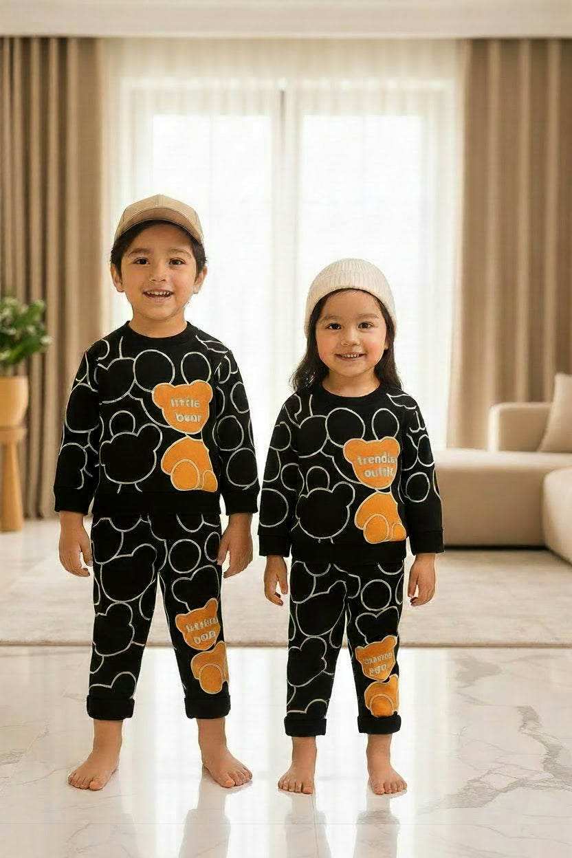 LITTLE KIDS BEAR BLACK WINTER PANEL SWEETSHIRT SET