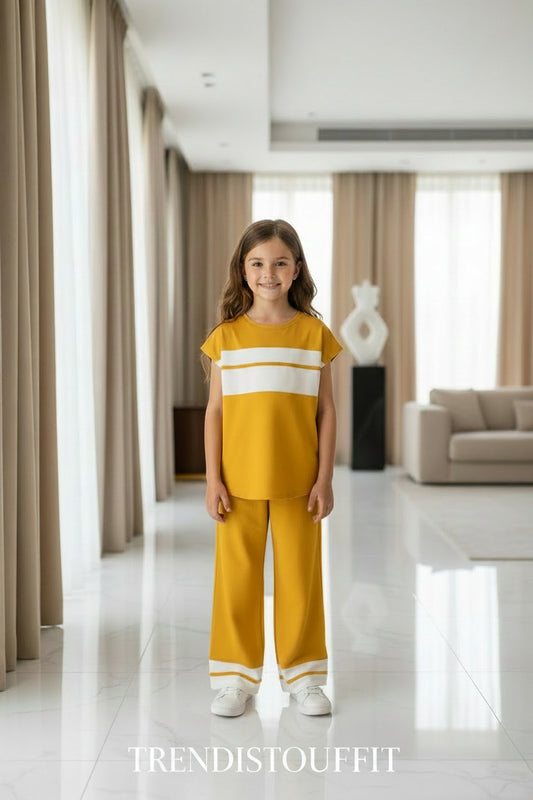 YELLOW & WIHTE BREZE SANDO SET