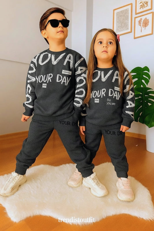 GRAY : YOUR DAY KIDS PRINTED WINTER SWEETSHIRT SET