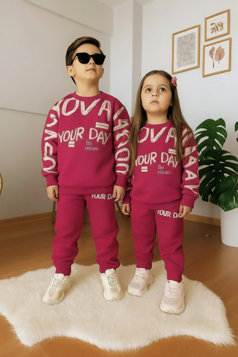 RED : YOUR DAY PRINTED WINTER SWEETSHIRT SET
